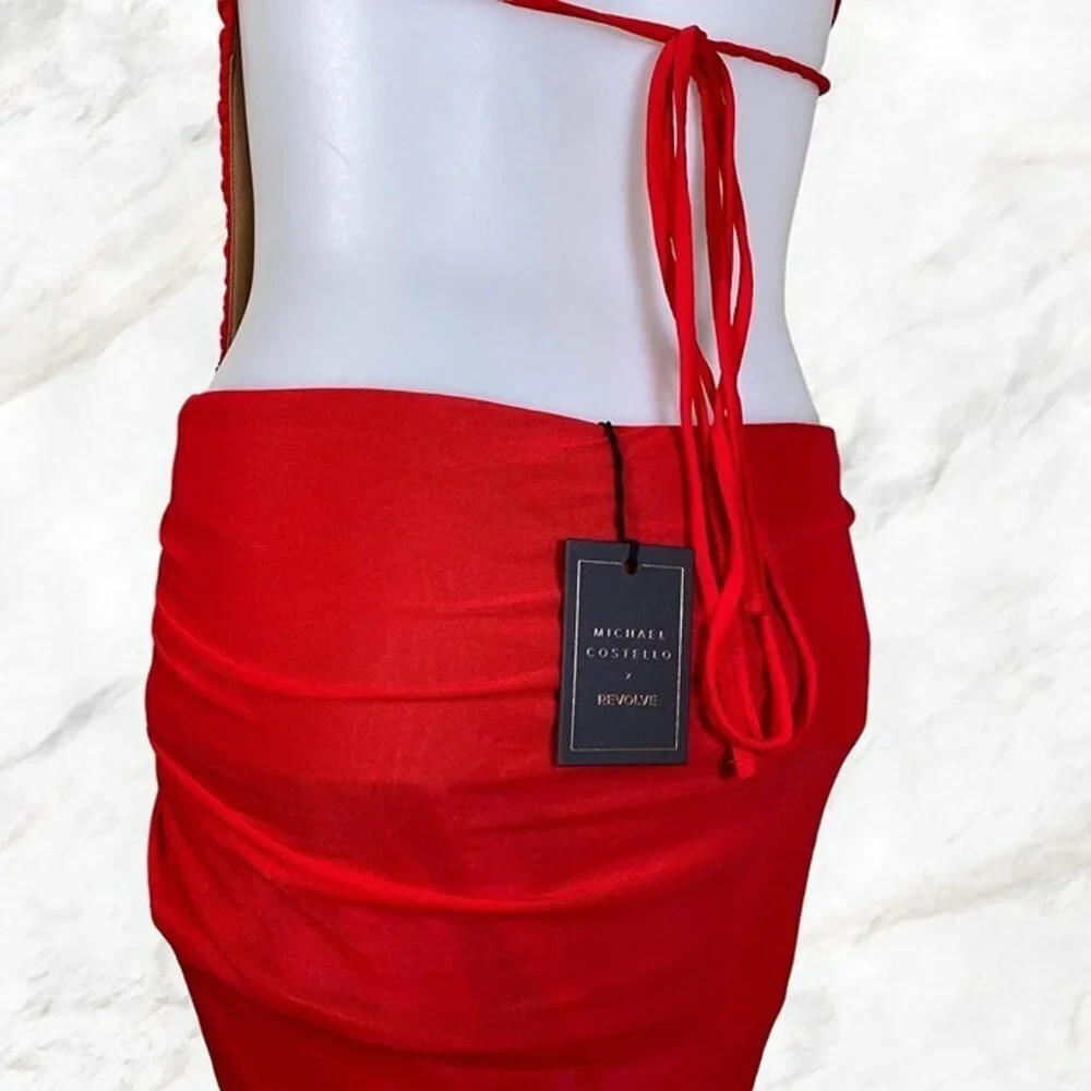 Michael Costello xRevolve Follie Gown in Red - Picture 11 of 12